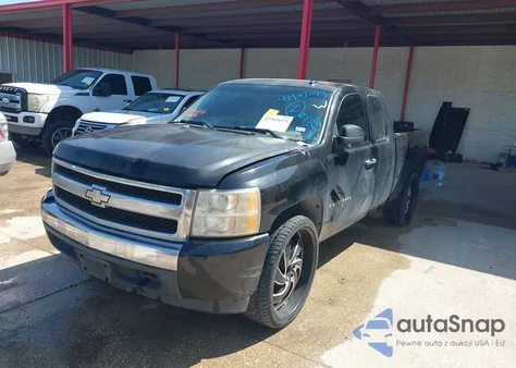 2007 Chevrolet Silverado 1500 Work Truck z USA, uszkodzony, nr VIN 2GCEC19C671625596